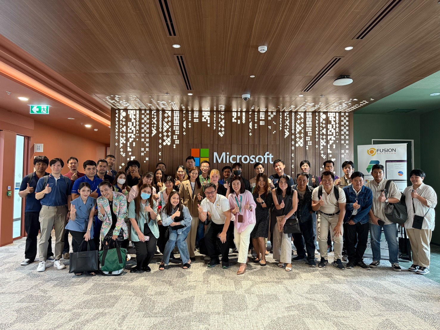 Microsoft x Fusion x Attendences Group Photo 3