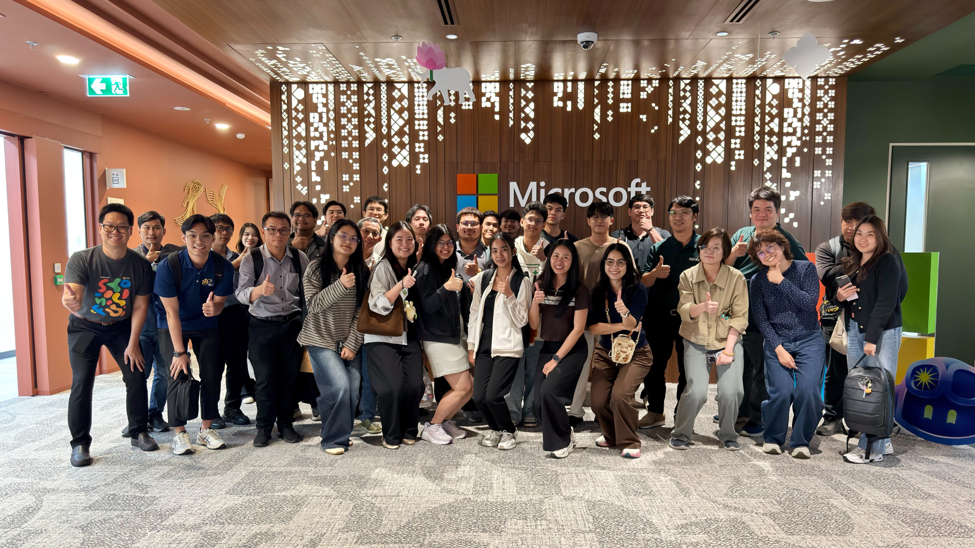 Lakehouse to AI Agent event group photo