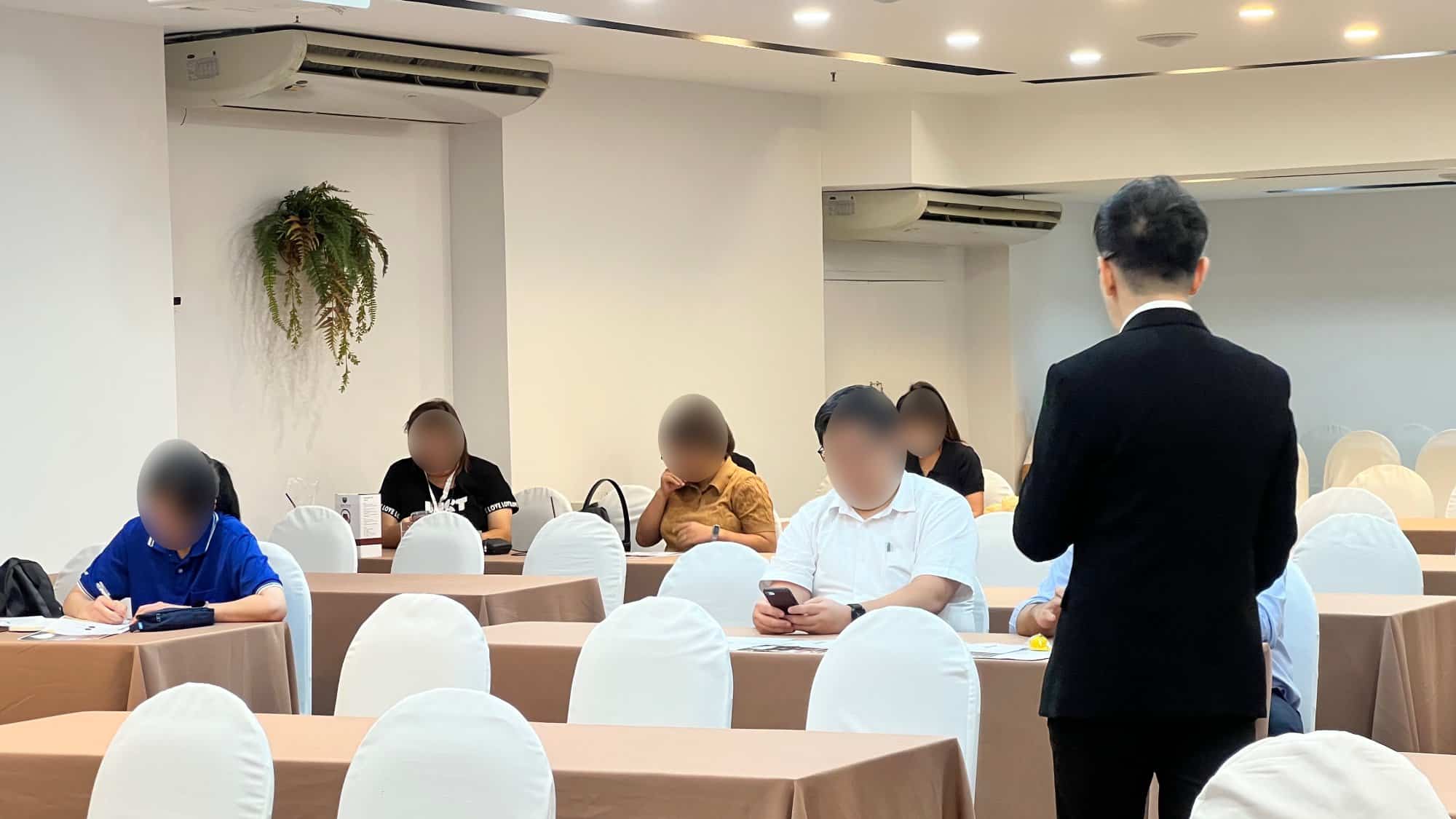 P' Pon Explaining Seed